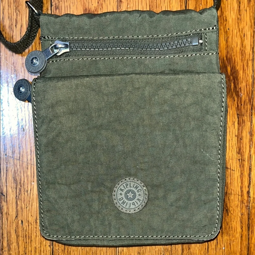 Kipling Olive Green Adjustable Crossbody Organizer Bag - Picture 3 of 15